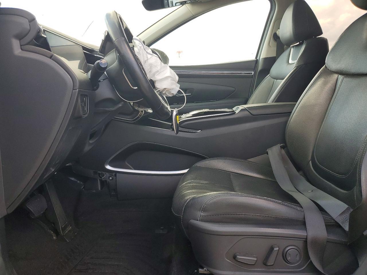 2024 Hyundai Tucson Hybrid Limited - Image 7