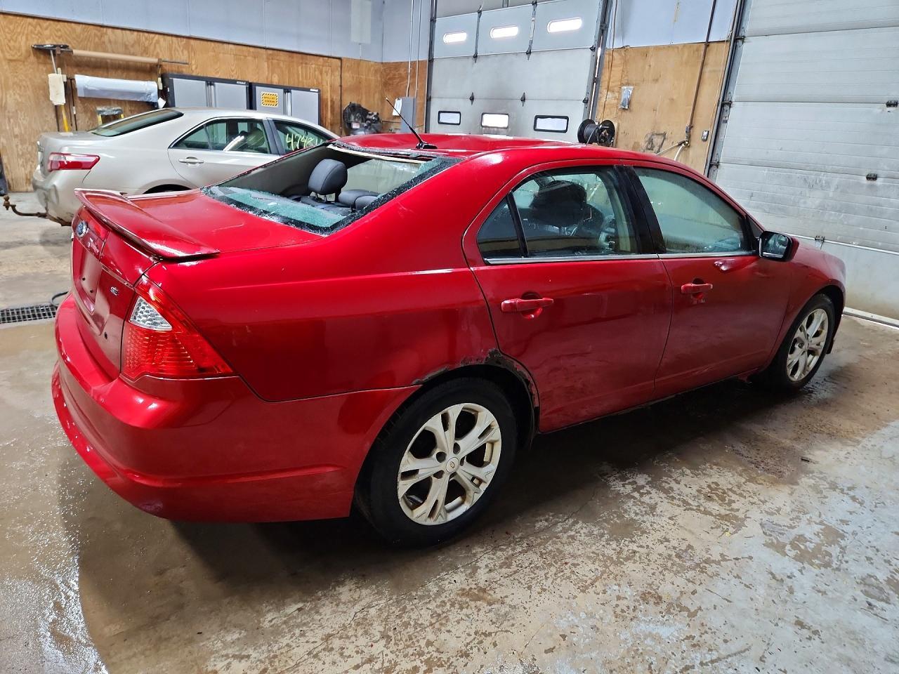 2012 Ford Fusion Se - Фото 3