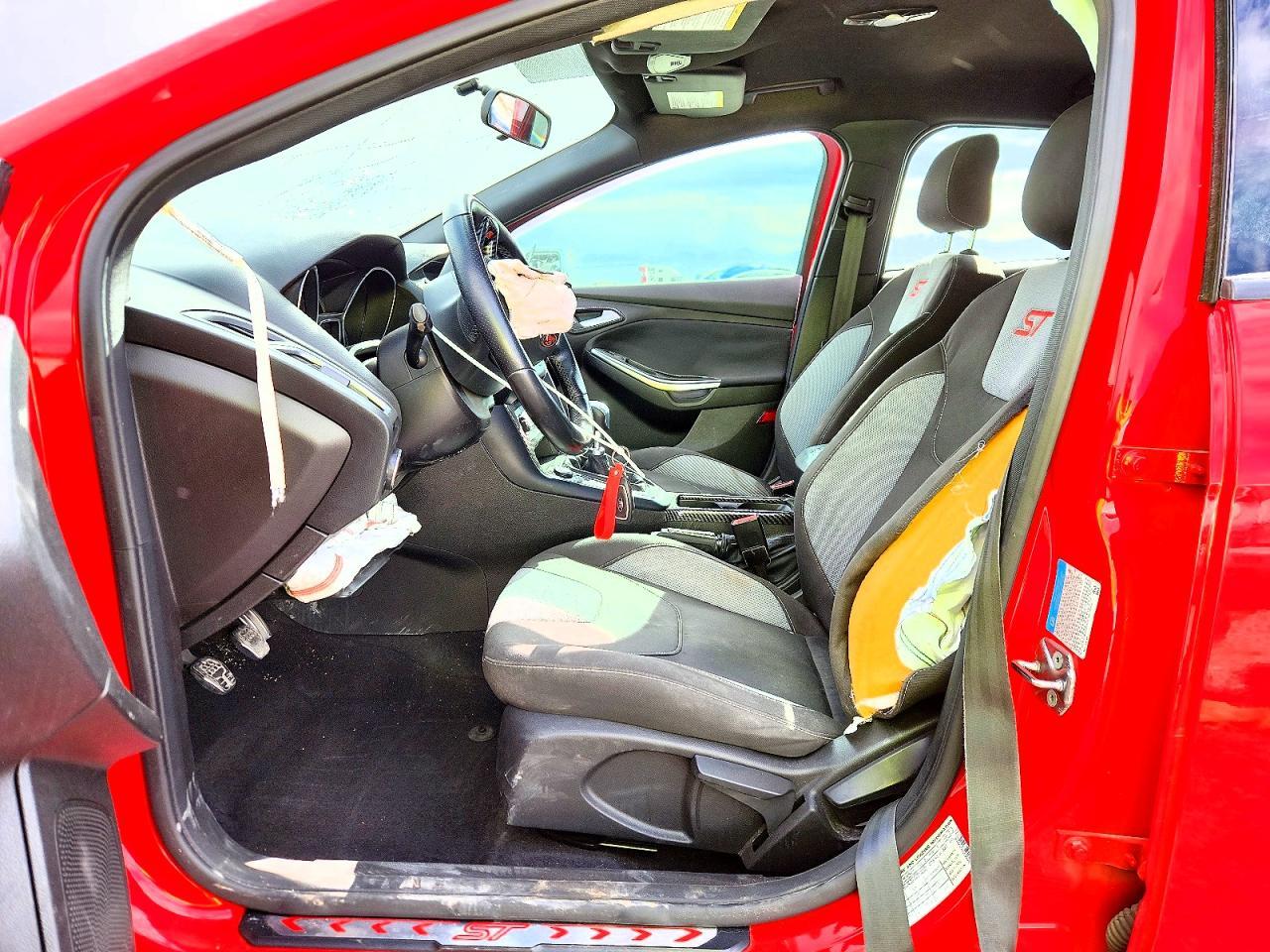 2015 Ford Focus St - Фото 7