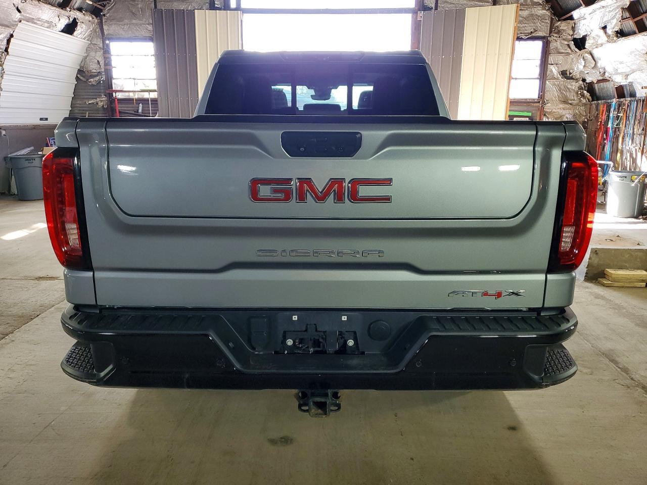 2023 GMC Sierra K1500 At4X - Фото 6