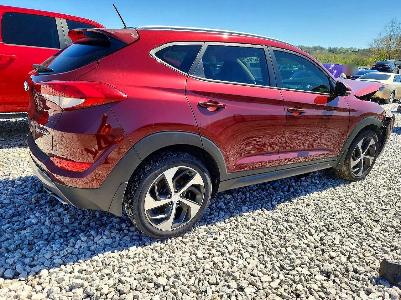 2016 Hyundai Tucson Sport - Image 3