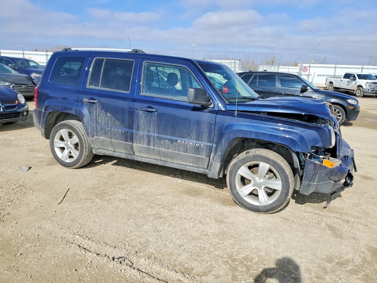 2016 Jeep Patriot Sport 4Dr 4W - Фото 4