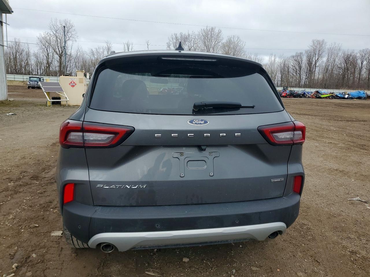 2023 Ford Escape Platinum - Фото 6