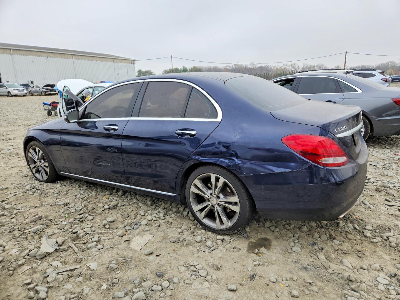 2016 Mercedes-Benz C-Class C300 - Фото 2