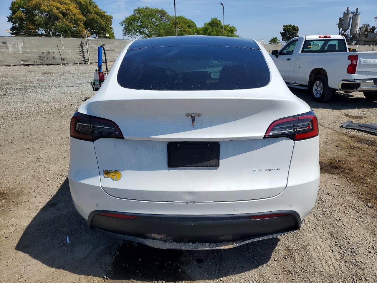 2022 Tesla Model Y - Фото 6