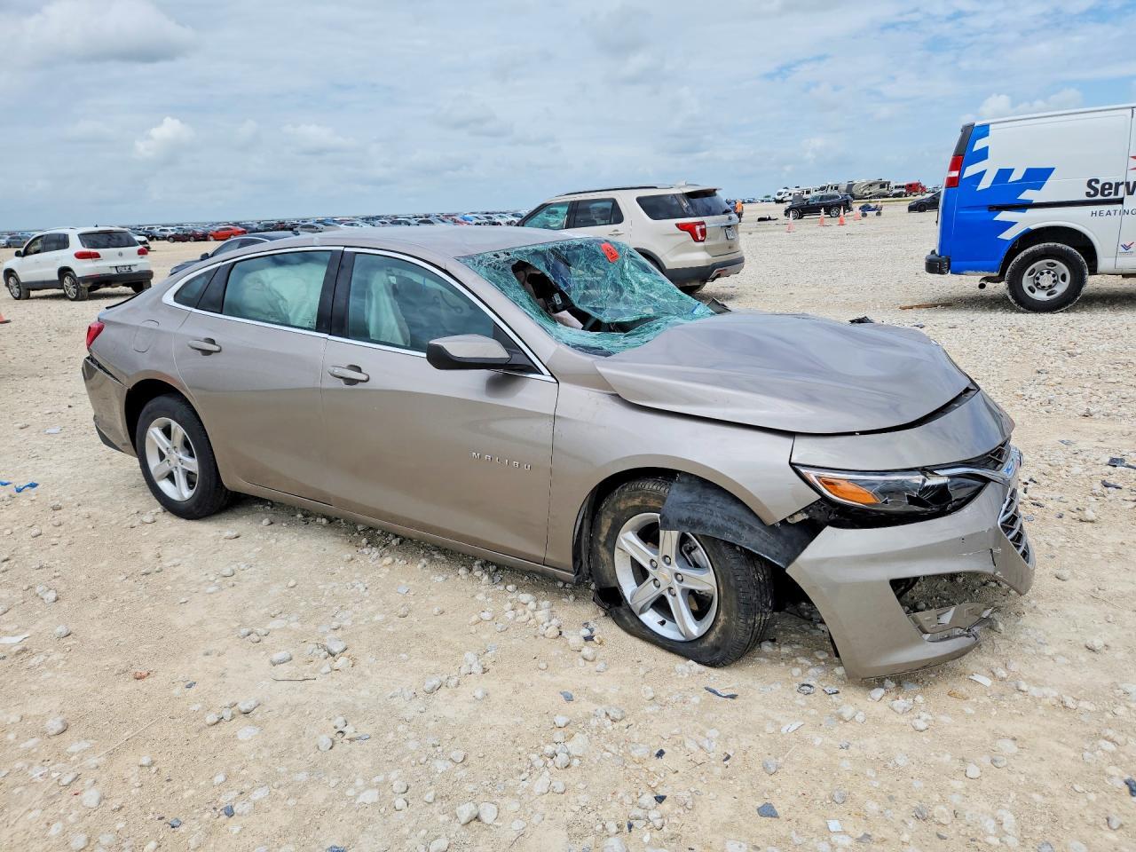 2024 Chevrolet Malibu Lt - Image 4