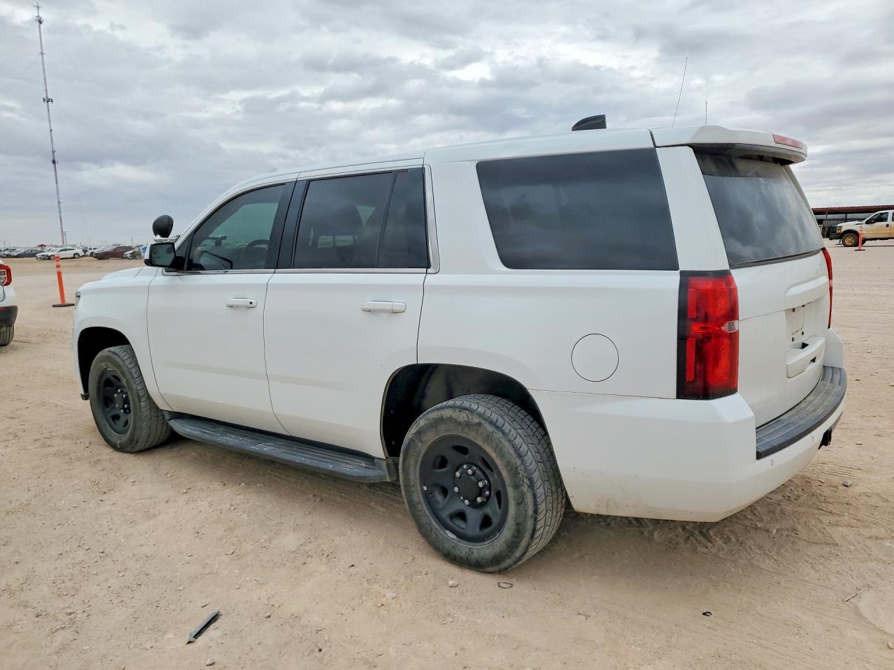 2019 Chevrolet Tahoe Police - Фото 2