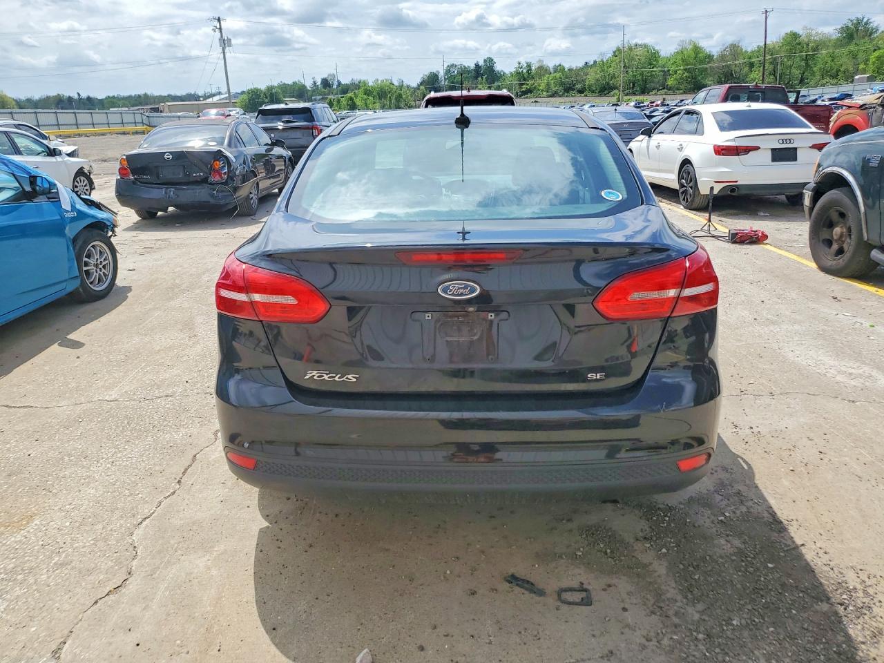 2017 Ford Focus Se - Фото 6