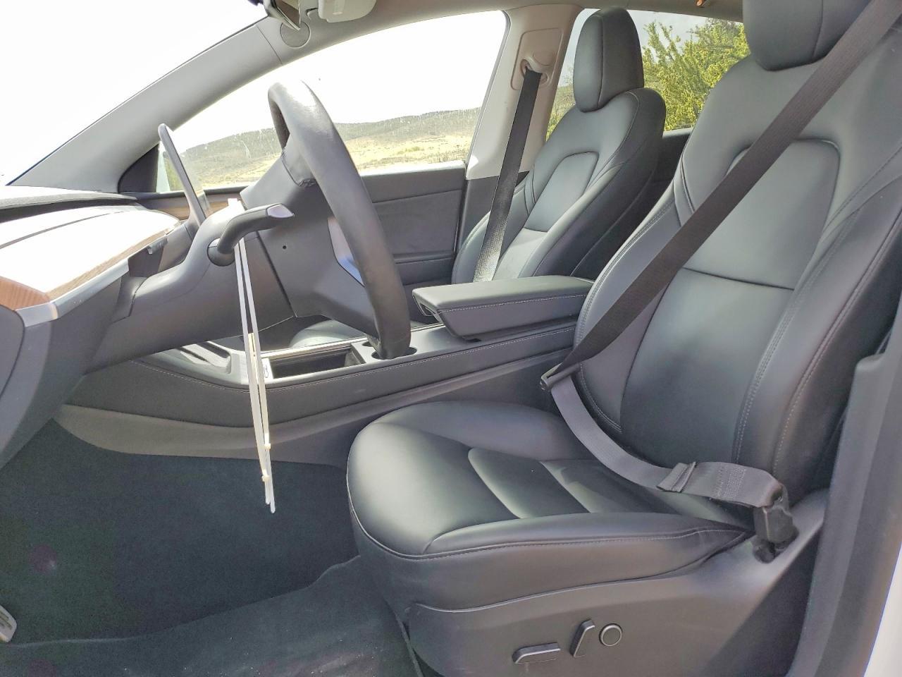 2023 Tesla Model Y - Фото 7