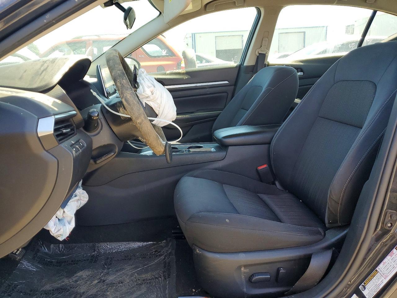 2022 Nissan Altima 2.5 Sv - Image 7