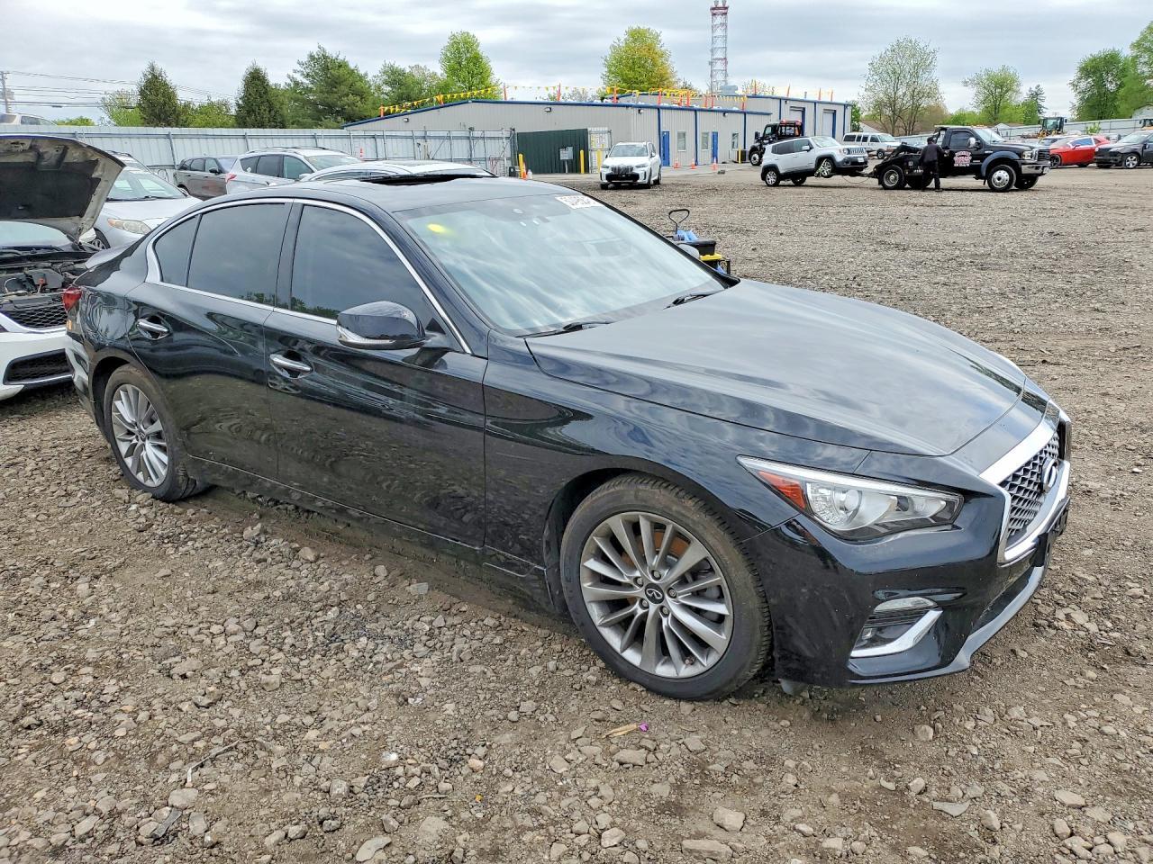 2019 Infiniti Q50 3.0T Luxe - Фото 4