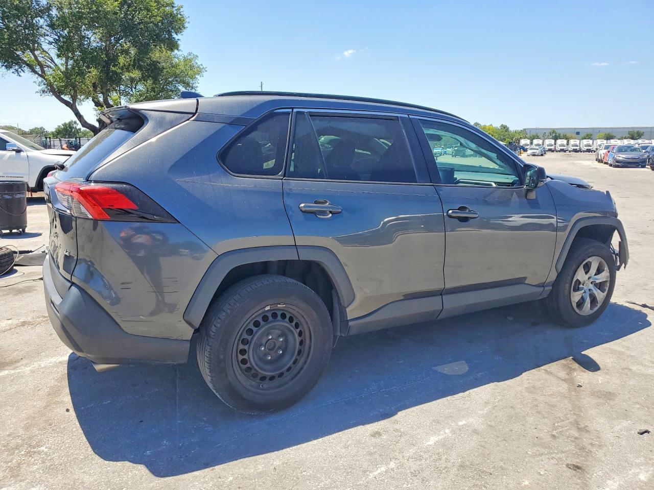 2019 Toyota Rav4 Le - Фото 3