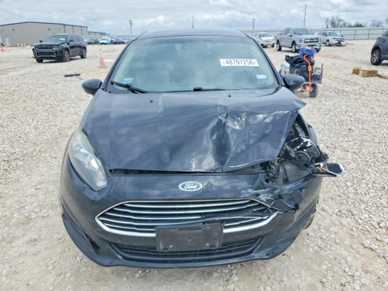 2018 Ford Fiesta Se - Фото 5