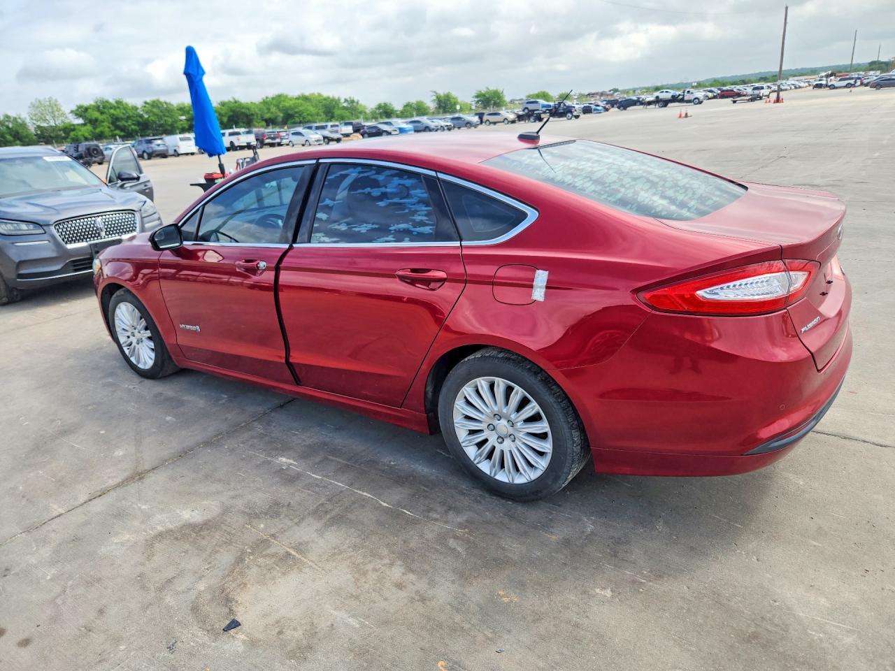 2015 Ford Fusion Se Hybrid - Image 2