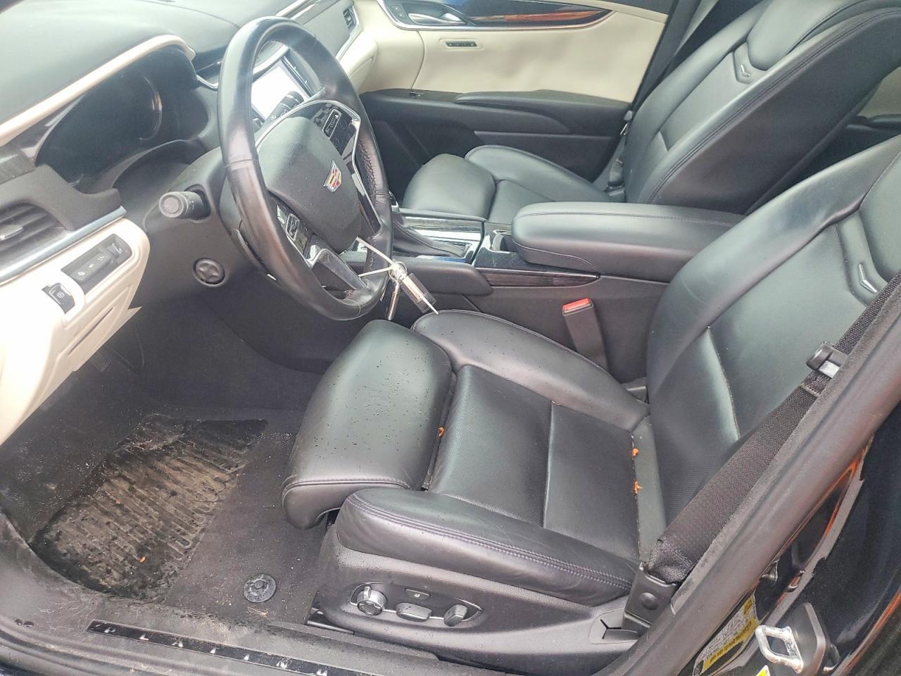 2016 Cadillac Xts Platinum - Image 7