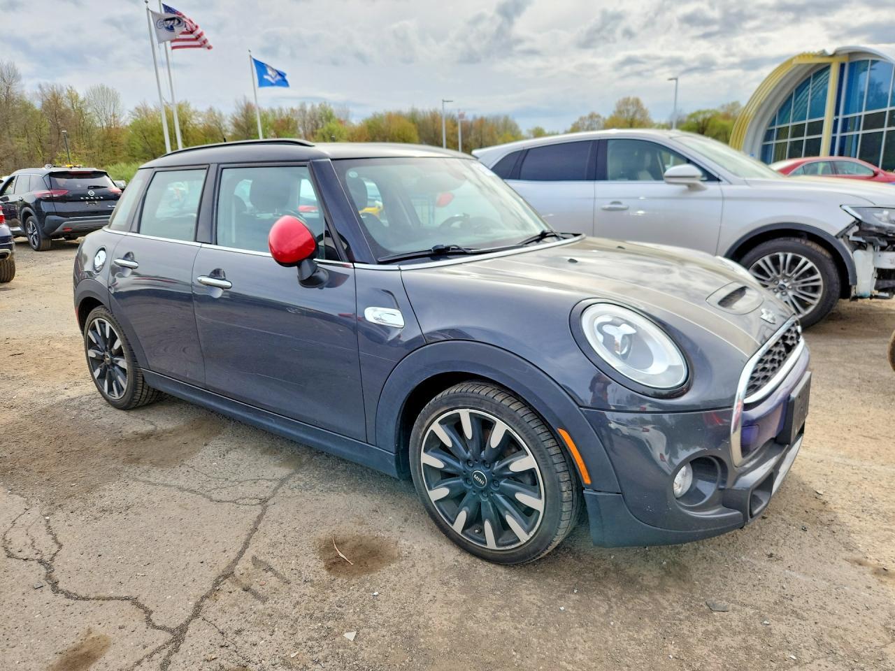 2016 Mini Cooper S - Image 4