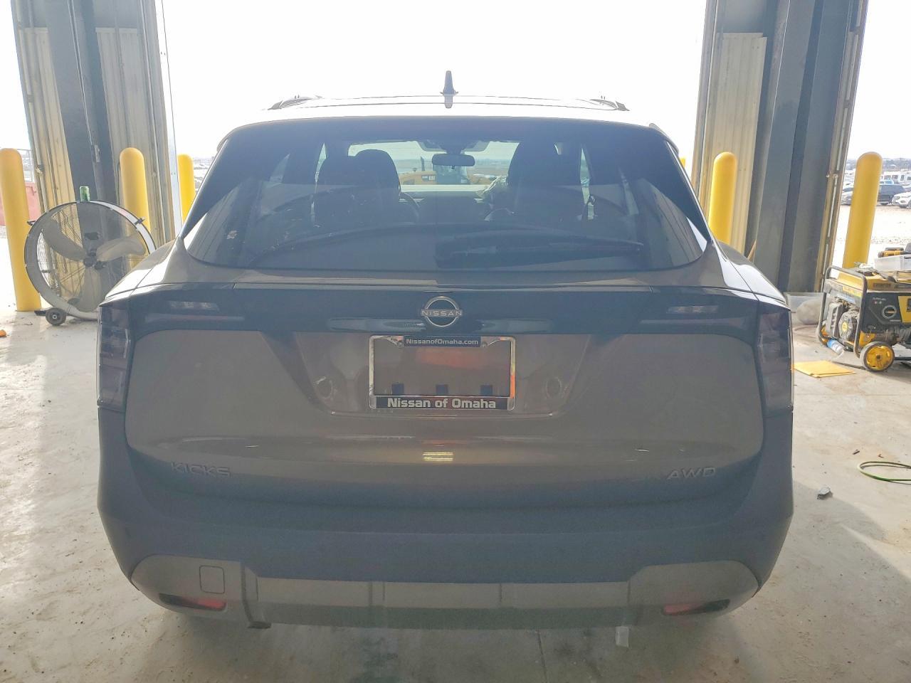 2025 Nissan Kicks Sr - Фото 6