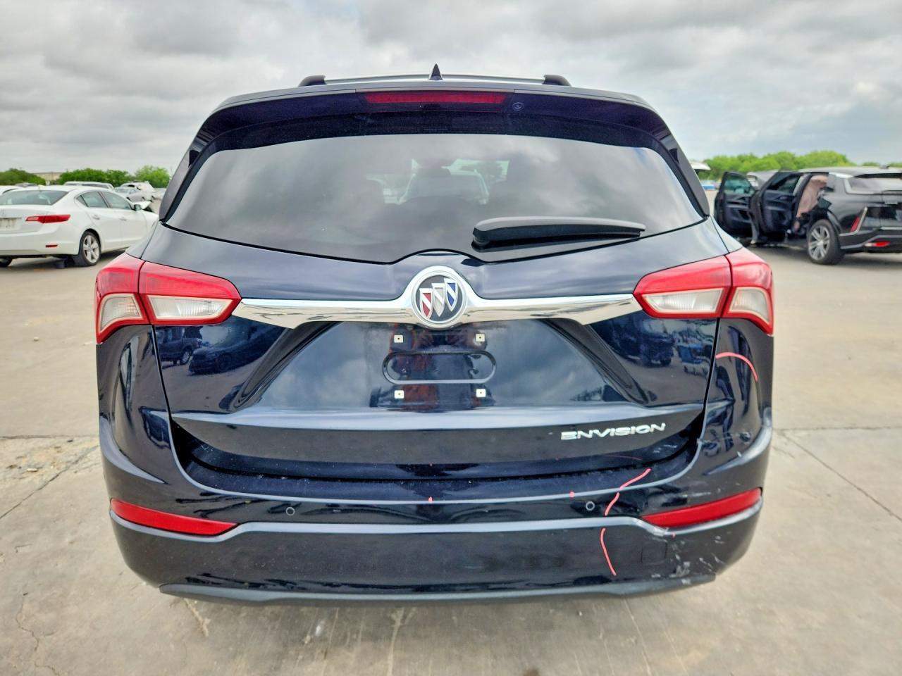 2020 Buick Envision Essence - Image 6