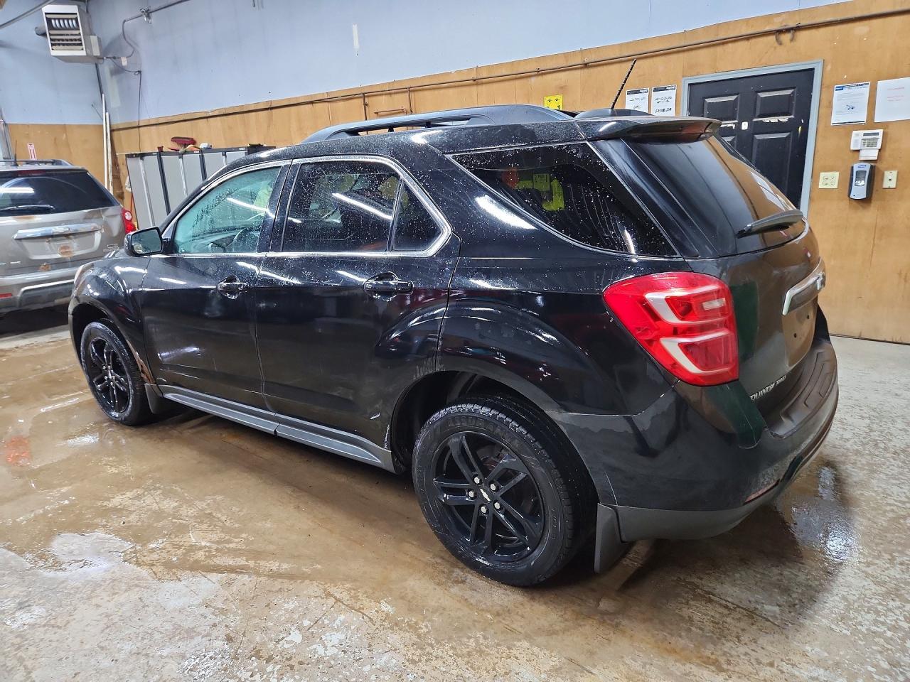 2017 Chevrolet Equinox Lt - Фото 2