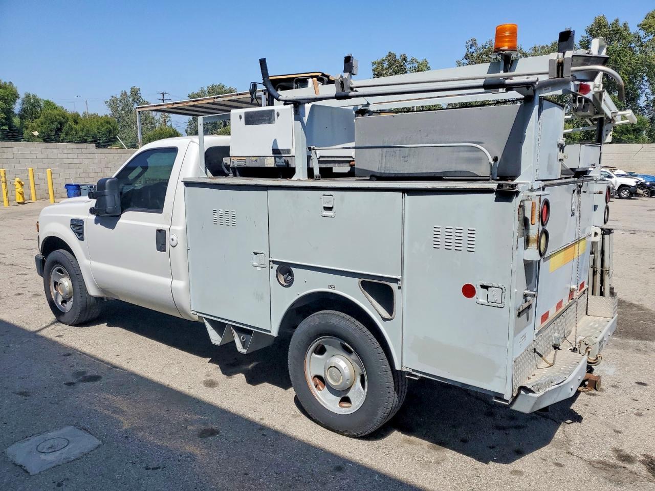 2008 Ford F350 Srw Super Duty - Фото 3