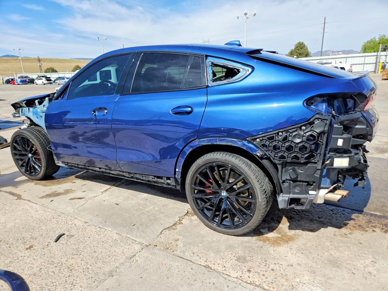 2022 BMW X6 M50I - Image 2