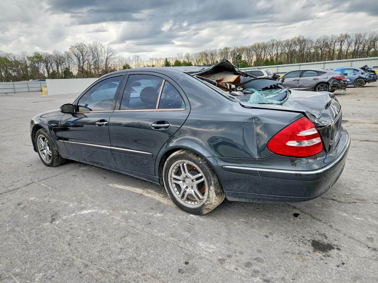 2003 Mercedes-Benz E 320 - Фото 2
