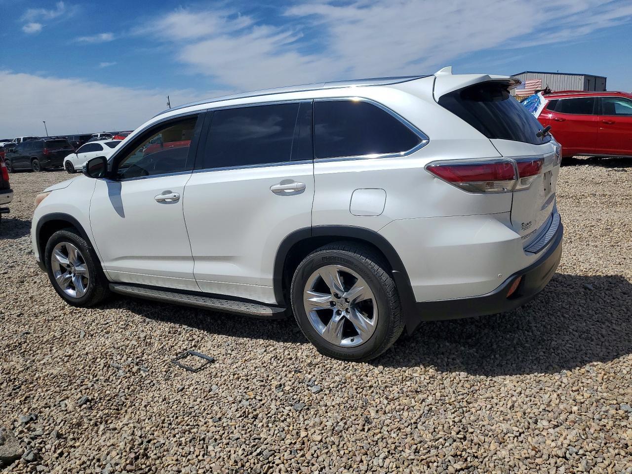 2015 Toyota Highlander Limited Platinum - Фото 2