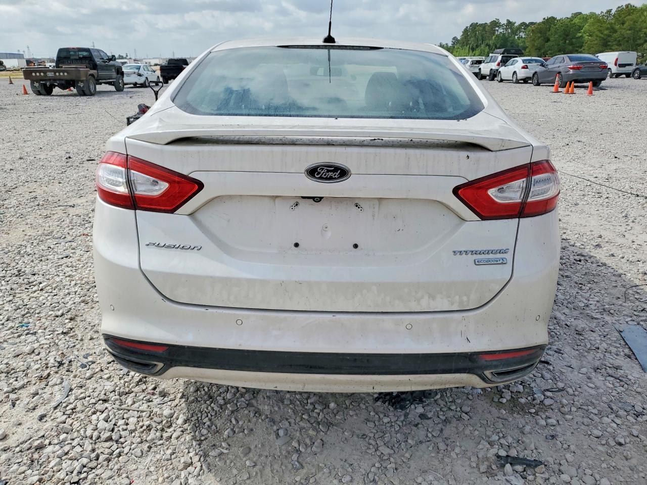 2016 Ford Fusion Titanium - Image 6