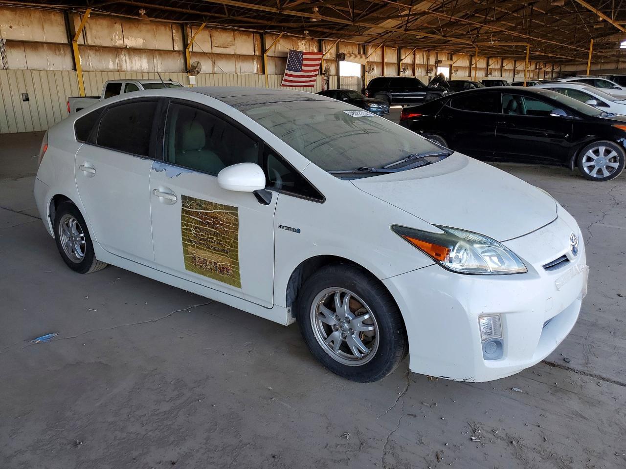 2010 Toyota Prius Iv - Image 4