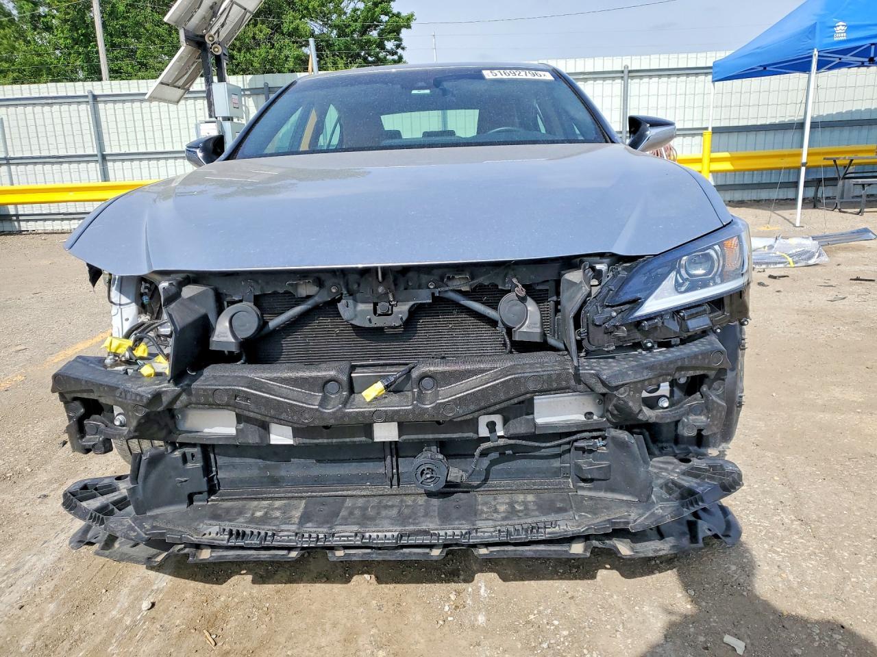 2024 Lexus Es 300H Base - Image 5