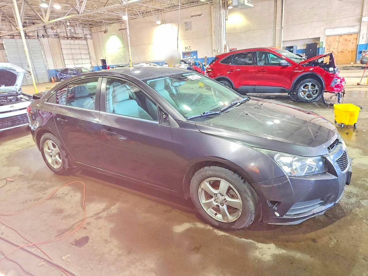 2014 Chevrolet Cruze Lt - Image 4