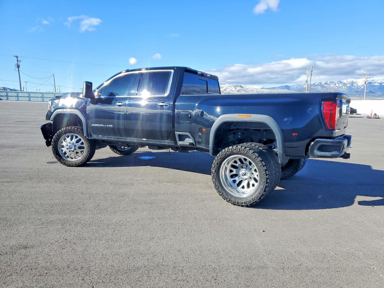 2021 GMC Sierra K3500 Denali - Image 2