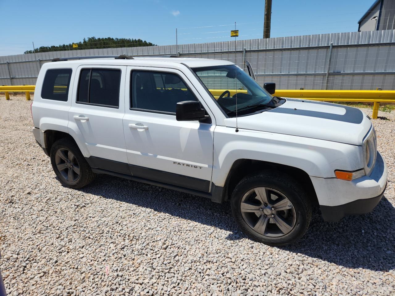 2016 Jeep Patriot - Image 4