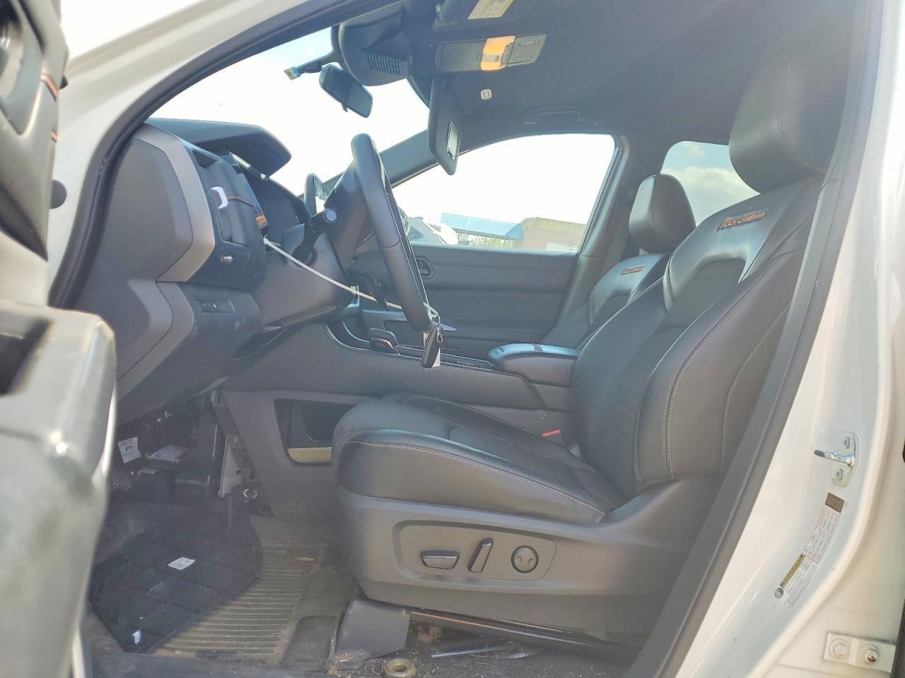 2023 Nissan Pathfinder Sv - Image 7