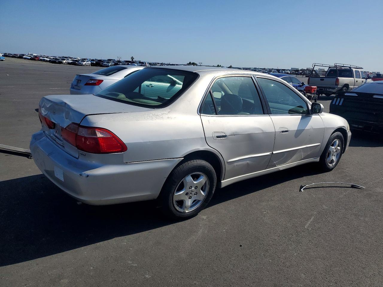 1999 Honda Accord Ex - Image 3
