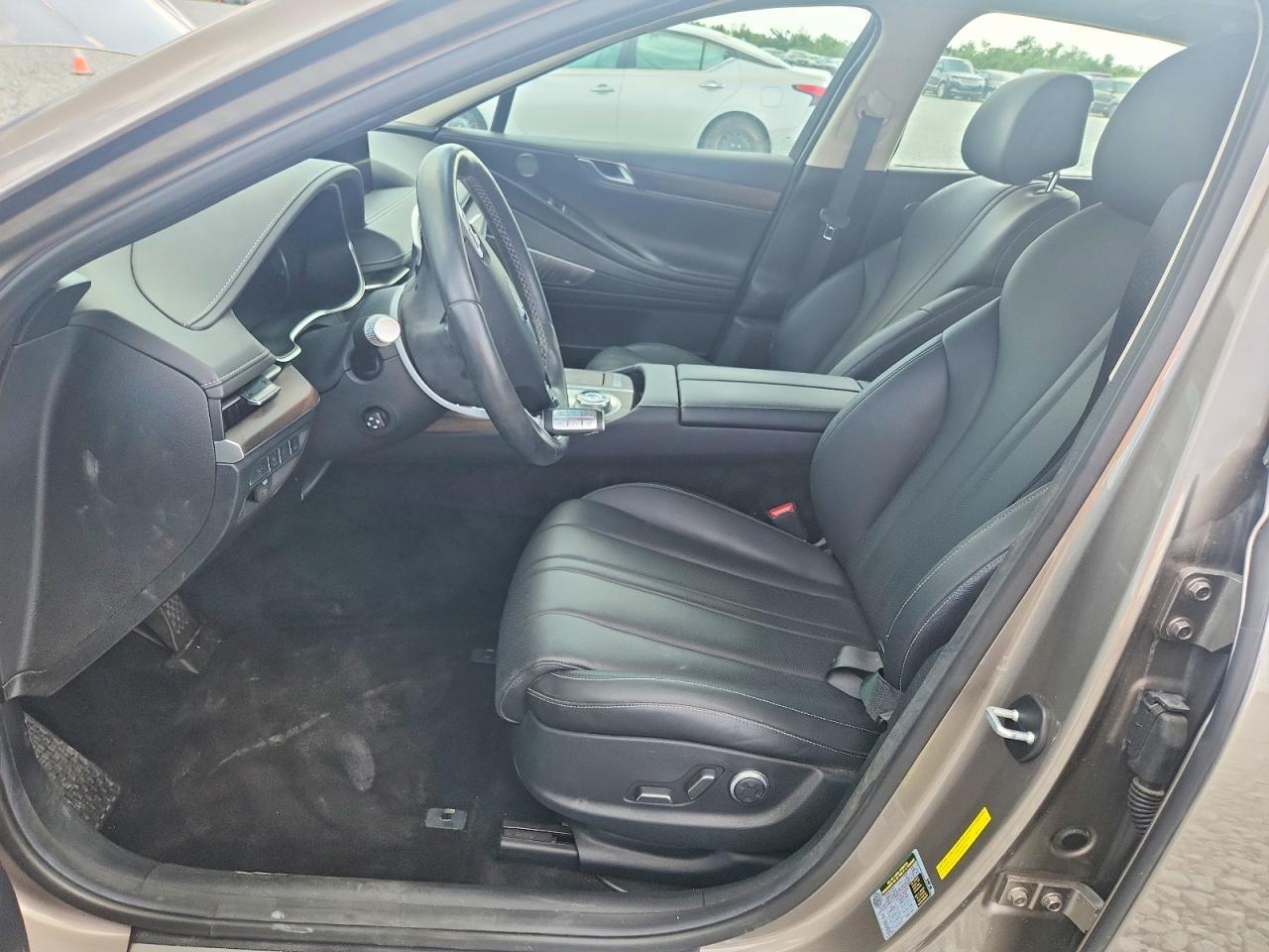 2021 Genesis G80 2.5T - Image 7