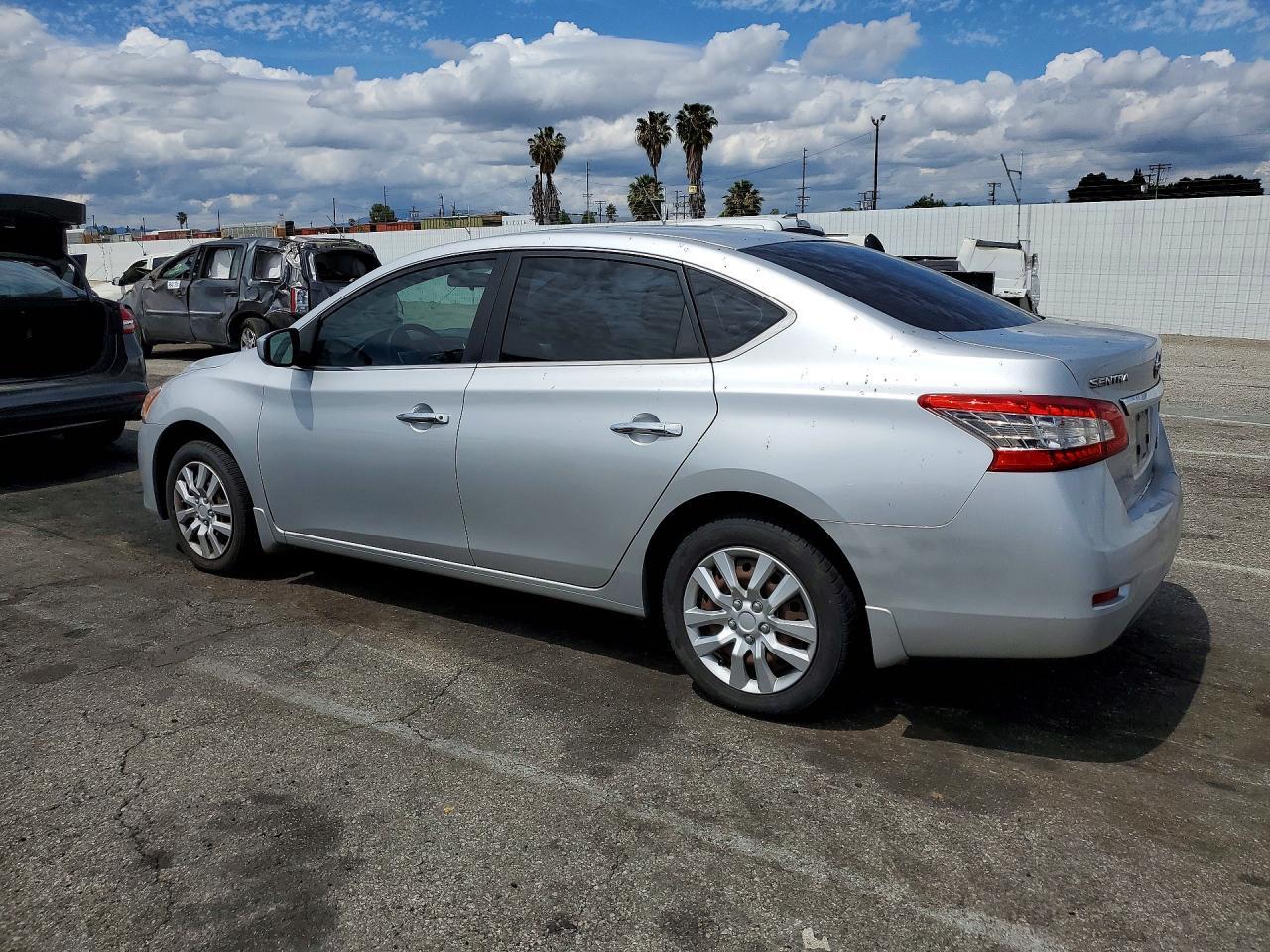 2014 Nissan Sentra Sv - Image 2