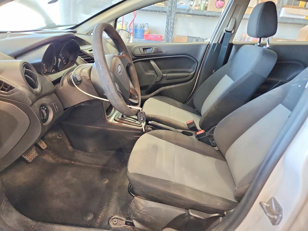 2016 Ford Fiesta S - Image 7