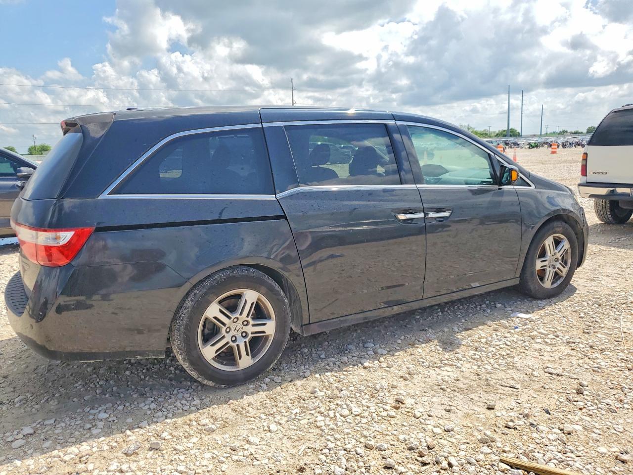 2012 Honda Odyssey Touring - Фото 3