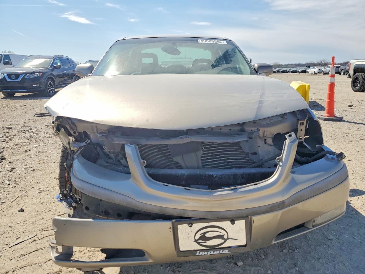 2001 Chevrolet Impala 4D - Фото 5