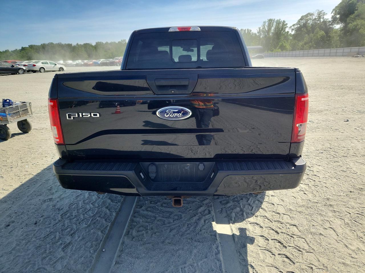 2015 Ford F150 Supercrew - Фото 6