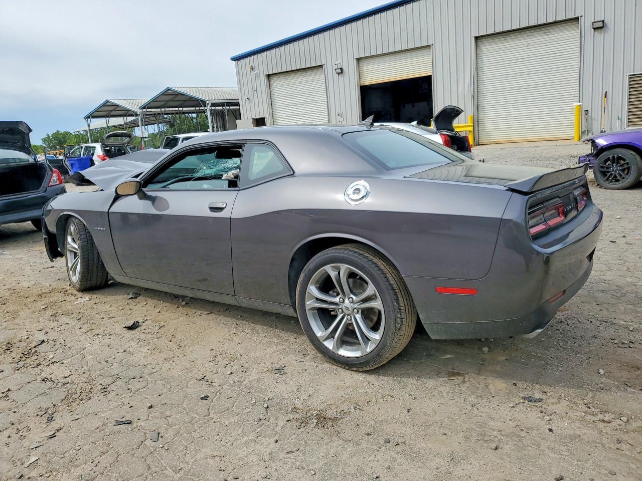 2021 Dodge Challenger R - Фото 2