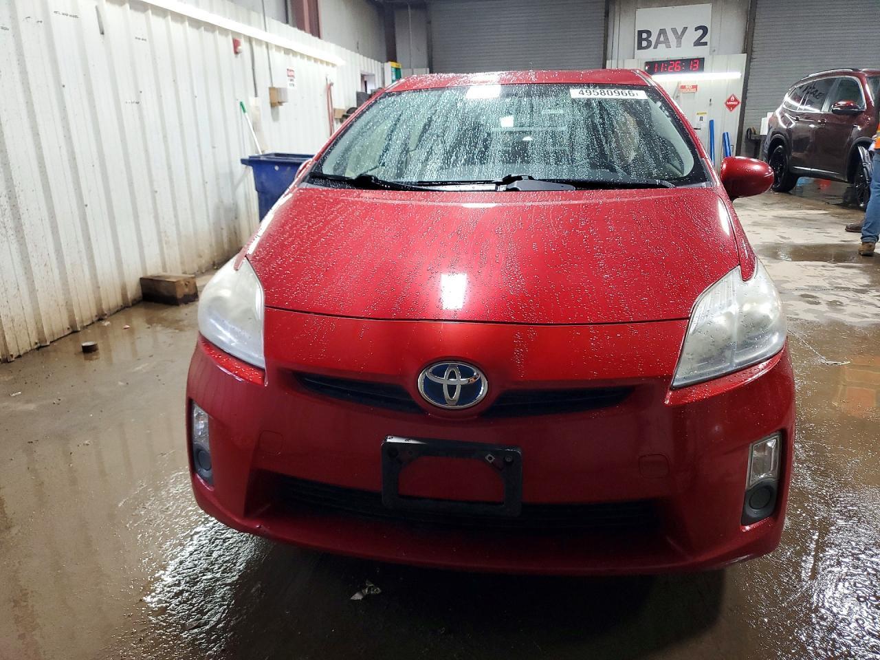 2011 Toyota Prius Two - Фото 5