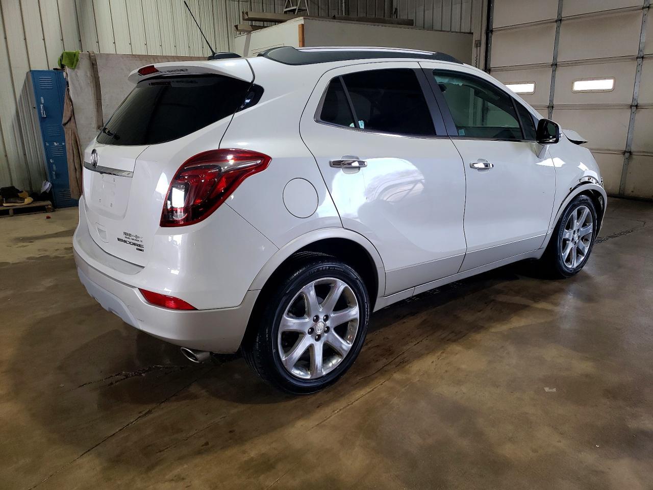 2019 Buick Encore Essence - Image 3