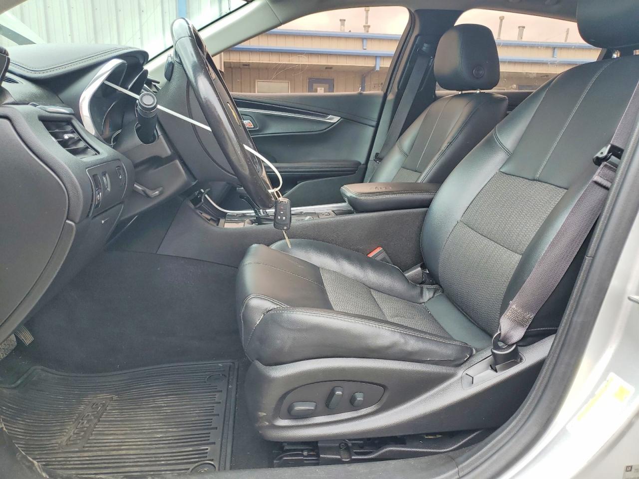 2017 Chevrolet Impala Lt - Image 7