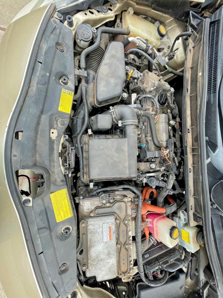 2011 Toyota Prius Three - Фото 7