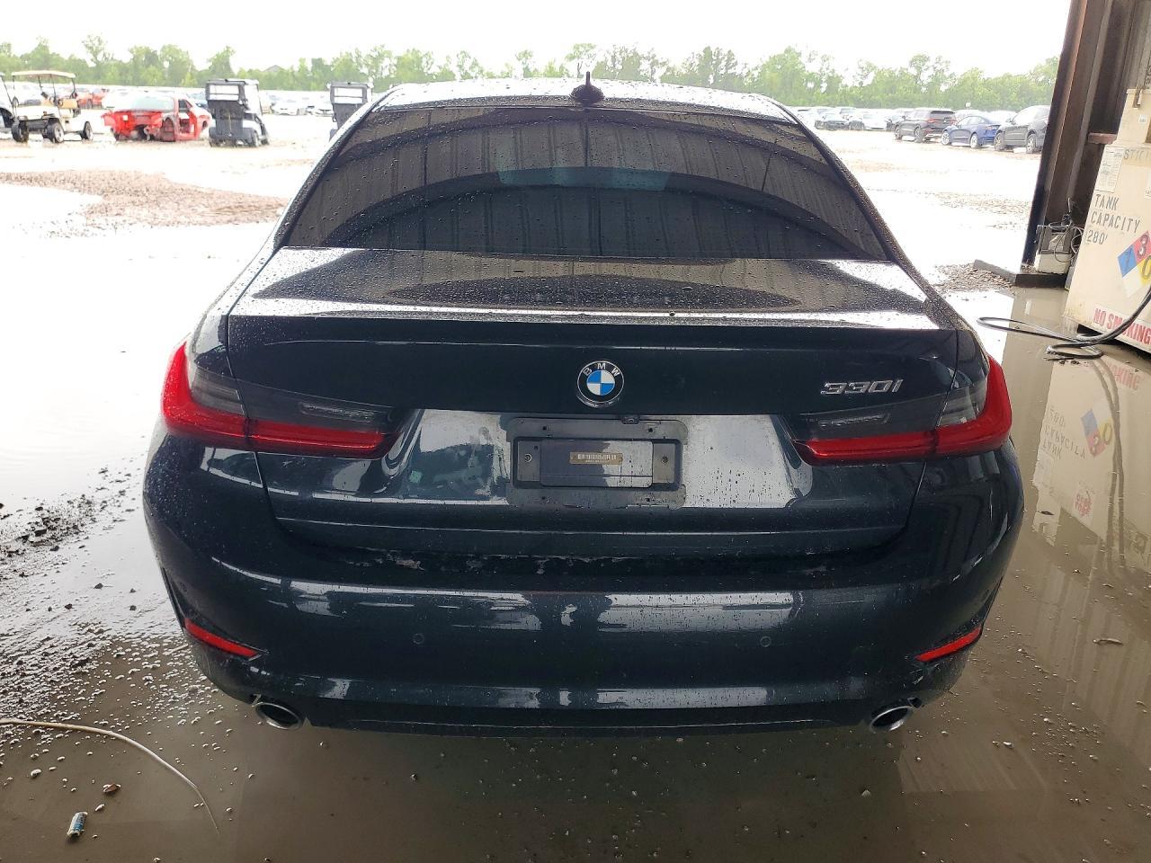2020 BMW 330I - Фото 6