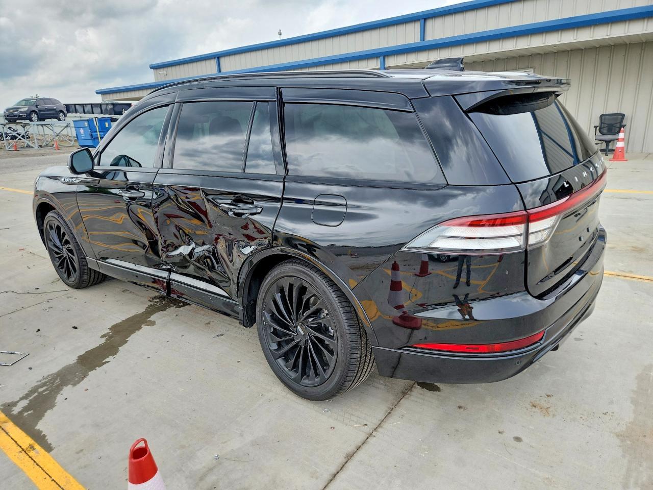 2026 Lincoln Aviator Reserve - Image 2