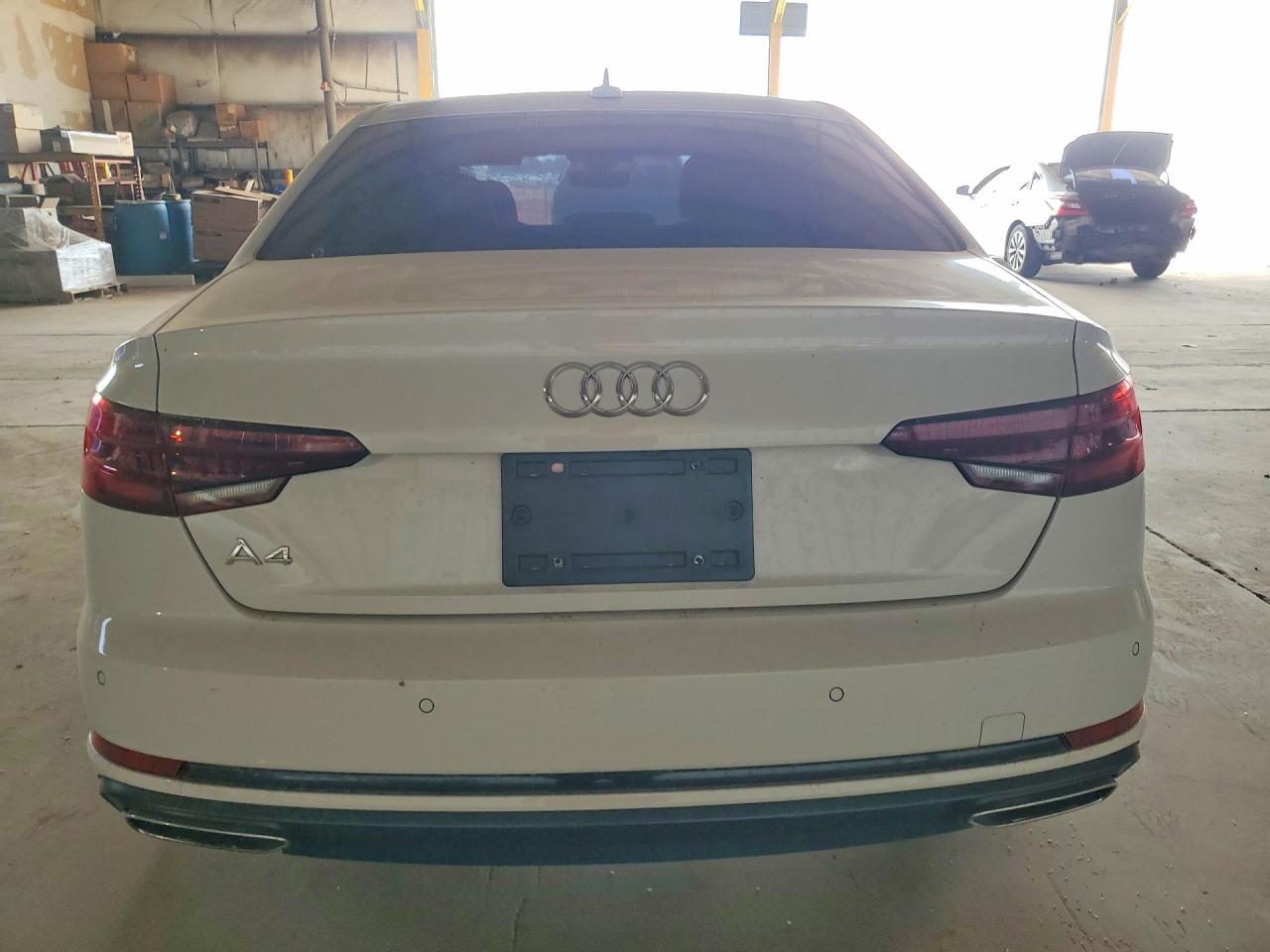 2019 Audi A4 Premium - Фото 6