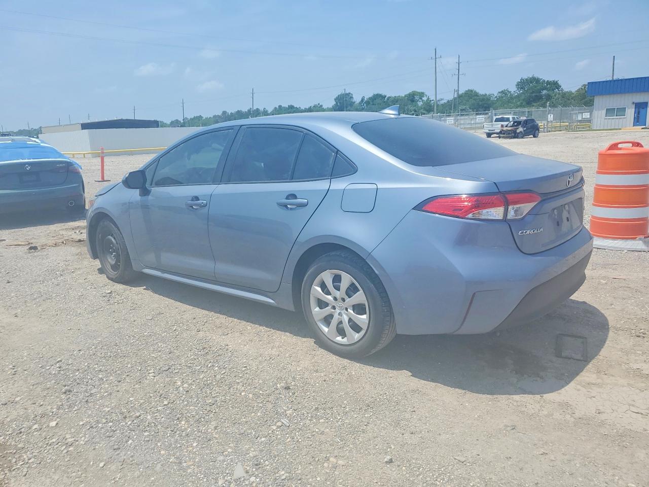 2023 Toyota Corolla Le - Image 2